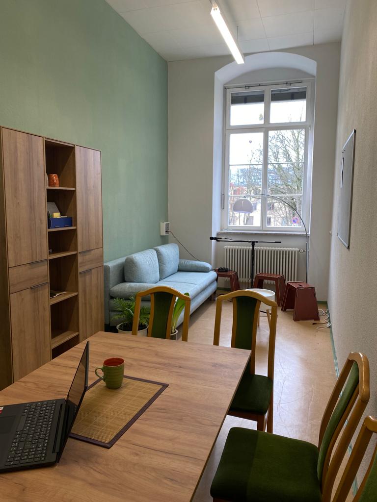 Schülerratszimmer neu 1